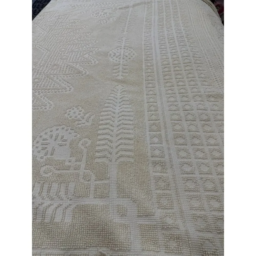 Vintage Sears Ivory Chenille Bedspread Full/Queen 100x122 Cotton Medallion